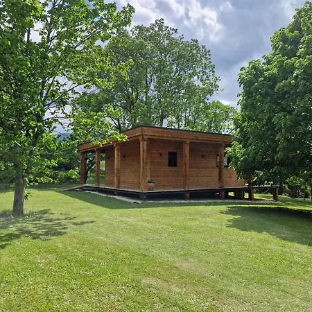 Chalet Gource Avec Vue Sur Le Chateau